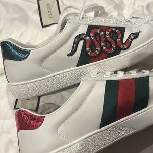 Gucci shoes